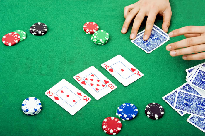 Poker Chuyên Nghiệp SV88: Bí Quyết Trở Thành Cao Thủ Poker!